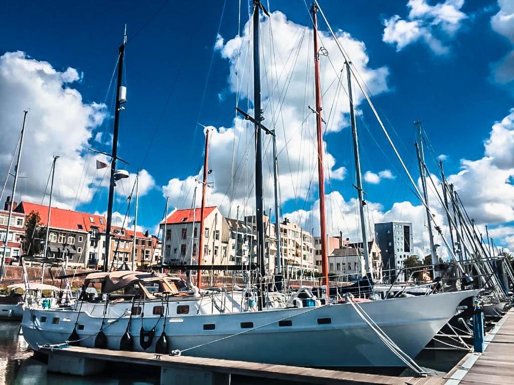Zeilschip Lucia Hotel Влисинген Екстериор снимка