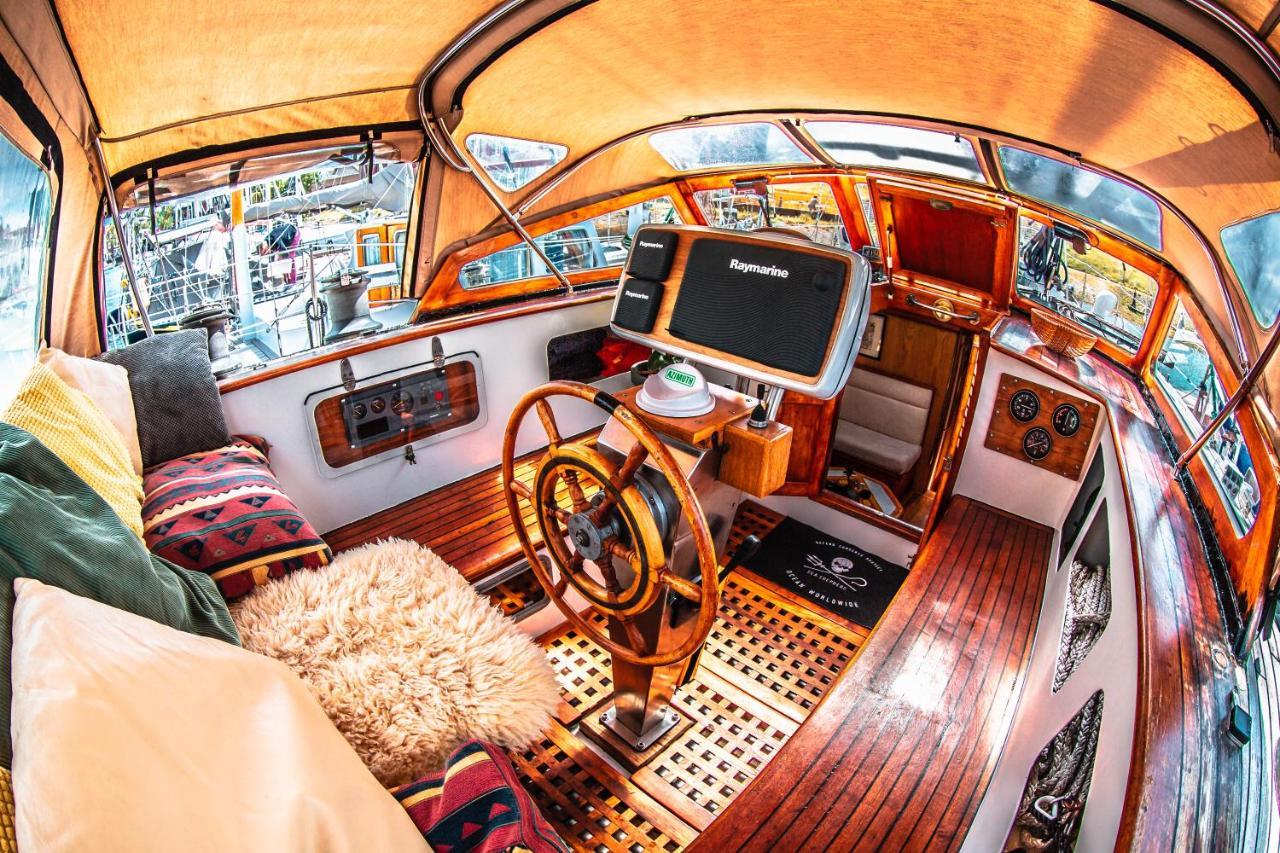 Zeilschip Lucia Hotel Влисинген Екстериор снимка