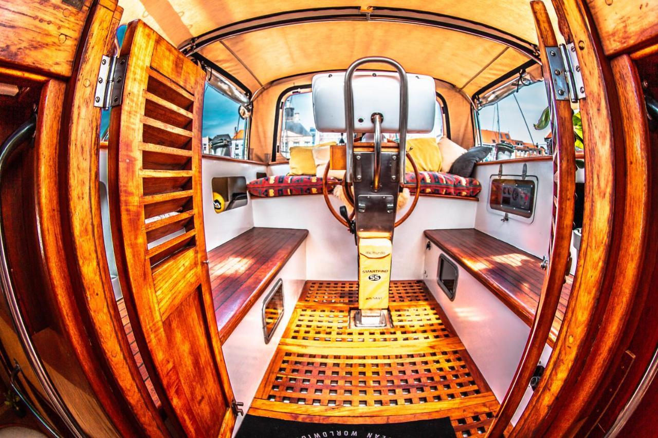 Zeilschip Lucia Hotel Влисинген Екстериор снимка